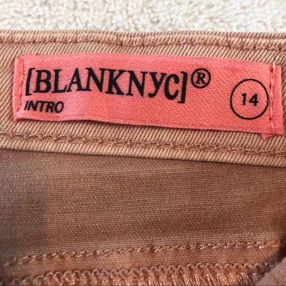 💖 NWT Blank NYC Distressed Skinny Jeans - Picture 13 of 15